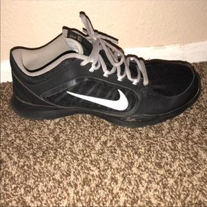 Nike size 11 running shoes sneakers trainers